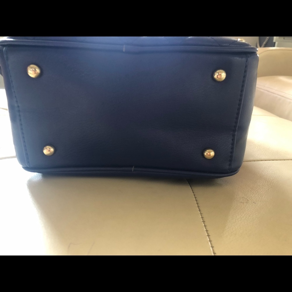 Brand New Navy Blue & Gold colored Backpack - Picture 7 of 8
